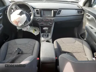 2018 Kia Niro FE with VIN KNDCB3LCXJ5136316, listed as a Copart auction lot 59357414 with 90,839 mi miles and Non Repairable. Bid and sale history available at carsss.com. Image 8.