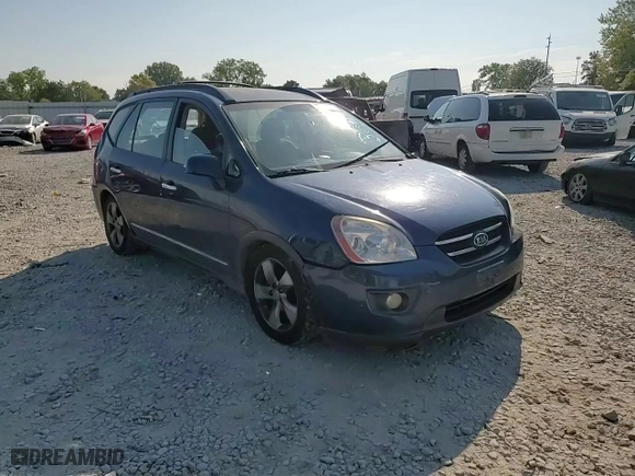 2007 Kia Rondo EX with VIN KNAFG526977061088, listed as a Copart auction lot 71687844 with 186,379 mi miles and Salvage Title. Bid and sale history available at carsss.com. Image 11.