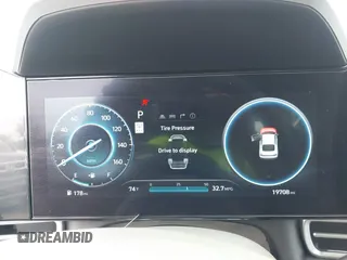 2024 Hyundai Elantra SEL z VIN KMHLM4DG8RU690033, wystawiony jako IAAI lot #42211444 z przebiegiem 19 708 mil mil oraz . Historia ofert i sprzedaży dostępna na DreamBid. Obrazek 7.