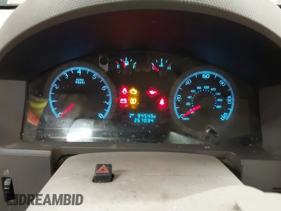 2008 Ford Escape XLT with VIN 1FMCU931X8KE68551, listed as a IAAI auction lot 41611972 with 267,034 mi miles. Bid and sale history available at carsss.com. Image 7.