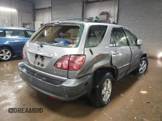 2000 Lexus RX 300 with VIN JT6HF10U5Y0113942, listed as a Copart auction lot 43276535 with 225,533 mi miles and Salvage Title. Bid and sale history available at carsss.com. Image 3.