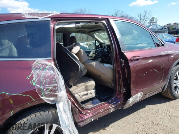 2016 Honda Pilot EX-L with VIN 5FNYF6H50GB061428, listed as a IAAI auction lot 41891865 with 149,390 mi miles. Bid and sale history available at carsss.com. Image 6.