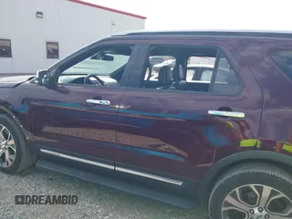 2018 Ford Explorer Platinum with VIN 1FM5K8HT7JGA52887, listed as a IAAI auction lot 40377025 with 92,577 mi miles. Bid and sale history available at carsss.com. Image 15.