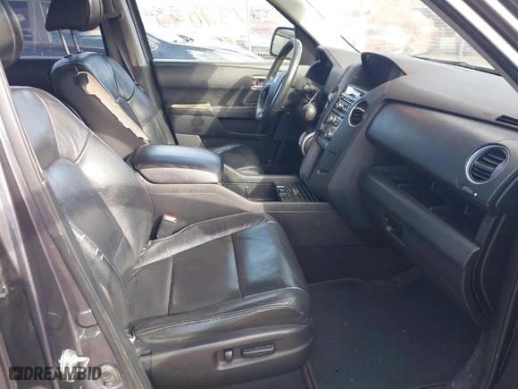 2014 Honda Pilot EX-L with VIN 5FNYF4H50EB050057, listed as a IAAI auction lot 41737072 with 198,749 mi miles. Bid and sale history available at carsss.com. Image 5.