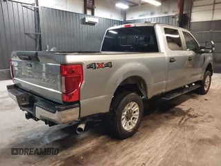 2020 Ford F-250 XL with VIN 1FT7W2BNXLEC08671, listed as a IAAI auction lot 42534955 with 19,488 mi miles and . Bid and sale history available at DreamBid. Image 4.