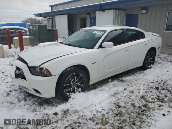 2013 Dodge Charger RT with VIN 2C3CDXDT5DH673399, listed as a Copart auction lot 82433364 with 184,376 mi miles and Clean Title. Bid and sale history available at carsss.com. Image 1.