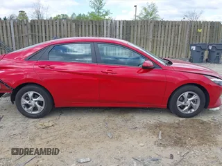 2022 Hyundai Elantra SE with VIN 5NPLL4AGXNH072597, listed as a IAAI auction lot 42040815 with 24,582 mi miles and . Bid and sale history available at carsss.com. Image 13.