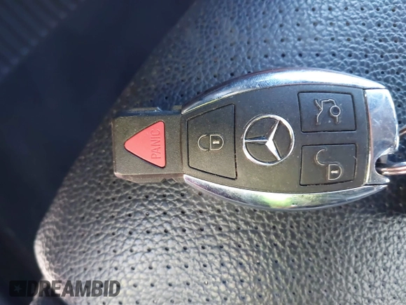 2019 Mercedes-Benz GLC 350e z VIN WDC0G5EB7KF619675, wystawiony jako IAAI lot #41549918 z przebiegiem 51 596 mil mil oraz . Historia ofert i sprzedaży dostępna na DreamBid. Obrazek 11.