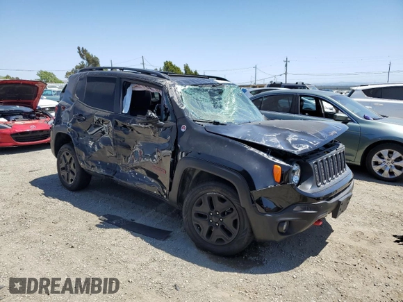 2018 Jeep Renegade Trailhawk with VIN ZACCJBCB8JPH60403, listed as a Copart auction lot 58562765 with 43,009 mi miles and Salvage title. Bid and sale history available at DreamBid. Image 4.