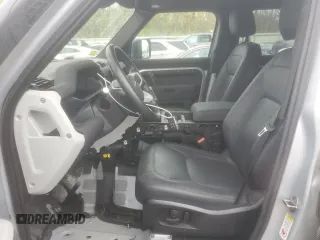2022 Land Rover Defender SE with VIN SALEP7RU0N2106968, listed as a Copart auction lot 71045954 with 35,366 mi miles and Salvage title. Bid and sale history available at DreamBid. Image 7.