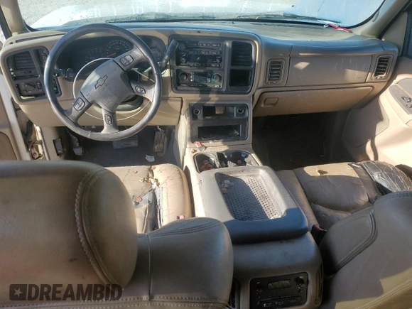 2004 Chevrolet Avalanche Z71 z VIN 3GNEK12T14G106141, wystawiony jako Copart lot #47106305 z przebiegiem 345 746 mil mil oraz Szkody całkowita. Historia ofert i sprzedaży dostępna na DreamBid. Obrazek 8.