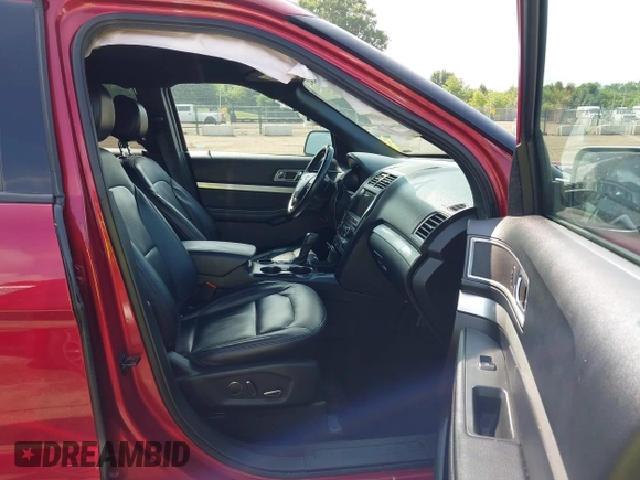 2017 Ford Explorer XLT с VIN 1FM5K7D83HGD84315, выставлен на аукционе IAAI как лот 42690582 с пробегом 210 440 миль миль и . История ставок и продаж доступна на DreamBid. Изображение 5.