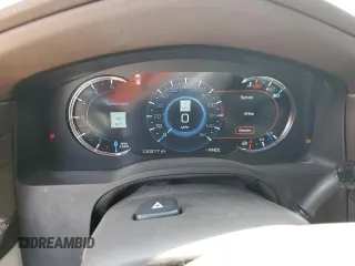 2017 Cadillac Escalade ESV Luxury z VIN 1GYS3HKJ9HR239875, wystawiony jako Copart lot #53777875 z przebiegiem 130 277 mil mil oraz Szkody całkowita. Historia ofert i sprzedaży dostępna na DreamBid. Obrazek 9.