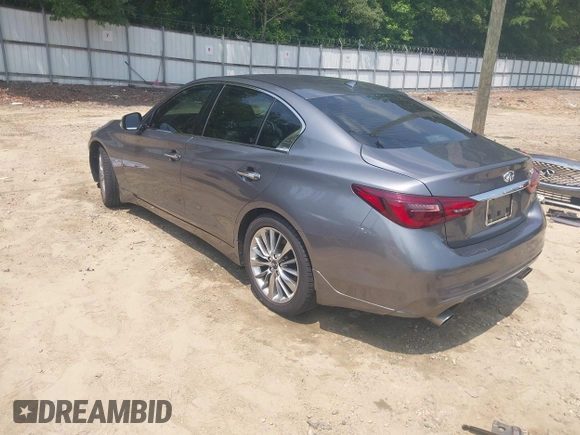 2019 Infiniti Q50 Luxe with VIN JN1EV7AP2KM518024, listed as a IAAI auction lot 42396562 with 72,030 mi miles and . Bid and sale history available at DreamBid. Image 3.