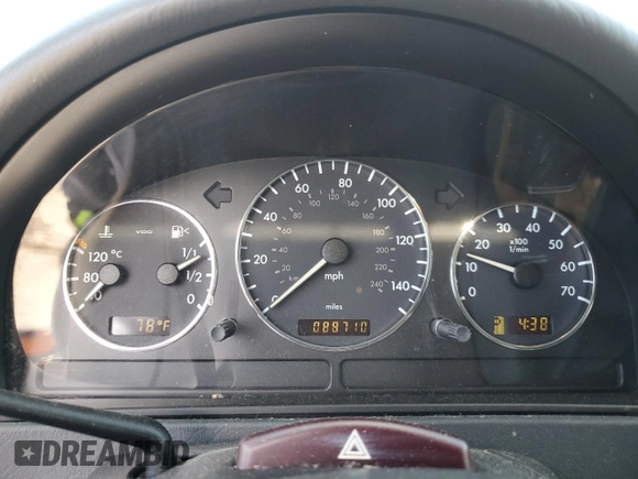 2005 Mercedes-Benz M 350 с VIN 4JGAB57E35A546639, выставлен на аукционе Copart как лот 50201805 с пробегом 88 710 миль миль и Списание • Salvage title. История ставок и продаж доступна на DreamBid. Изображение 9.