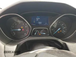 2013 Ford Focus SE z VIN 1FADP3F28DL292238, wystawiony jako Copart lot #51016715 z przebiegiem 165 699 mil mil oraz Szkoda całkowita • Salvage title. Historia ofert i sprzedaży dostępna na DreamBid. Obrazek 9.