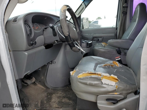 2007 Ford Econoline Wagon XL with VIN 1FBSS31L47DA97398, listed as a Copart auction lot 71482024 with 333,910 mi miles and Salvage Title. Bid and sale history available at carsss.com. Image 7.