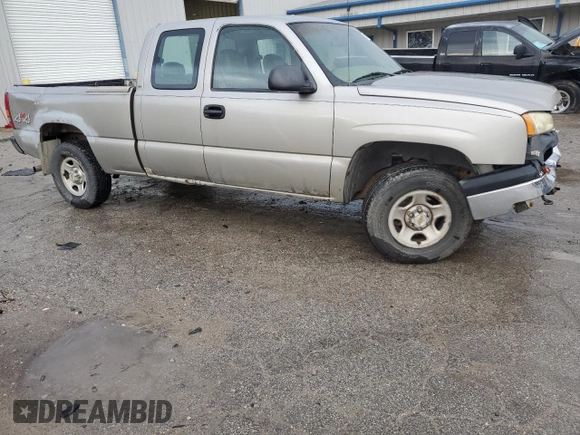 2003 Chevrolet Silverado 1500 with VIN 2GCEK19V731102554, listed as a Copart auction lot 83031934 with 279,206 mi miles and Salvage Title. Bid and sale history available at carsss.com. Image 4.