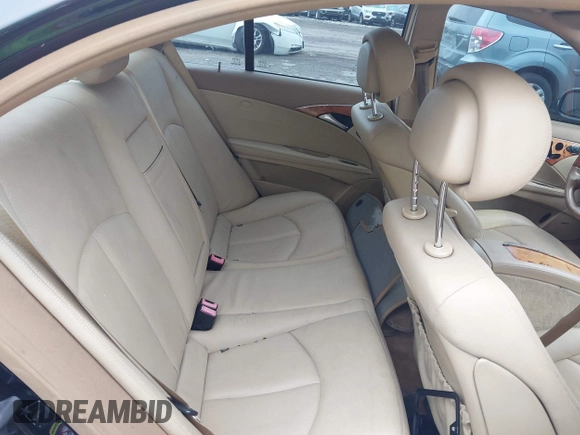 2009 Mercedes-Benz E 350 Luxury with VIN WDBUF87X69B366093, listed as a IAAI auction lot 41961373 with Not provided miles and . Bid and sale history available at DreamBid. Image 8.