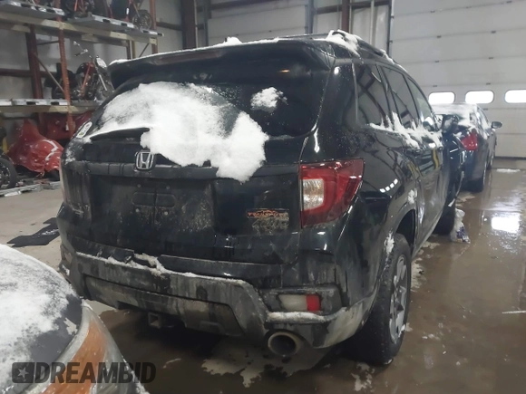 2022 Honda Passport TrailSport with VIN 5FNYF8H63NB028070, listed as a IAAI auction lot 41292236 with 39,177 mi miles and . Bid and sale history available at DreamBid. Image 17.