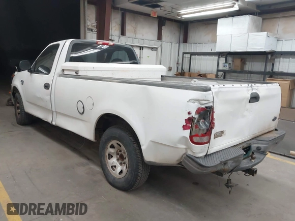 2004 Ford F-150 XL with VIN 2FTPF17Z54CA82300, listed as a IAAI auction lot 41937702 with 173,180 mi miles and . Bid and sale history available at DreamBid. Image 3.