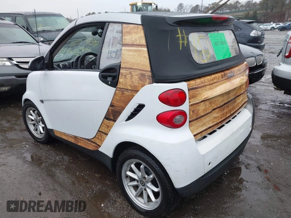 2009 Smart fortwo Passion with VIN WMEEK31X69K218783, listed as a IAAI auction lot 41604398 with Not Provided miles and . Bid and sale history available at DreamBid. Image 3.
