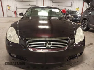 2005 Lexus SC with VIN JTHFN48Y950069904, listed as a IAAI auction lot 41804397 with 120,703 mi miles. Bid and sale history available at carsss.com. Image 12.