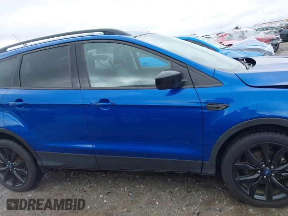 2019 Ford Escape SE z VIN 1FMCU0GD2KUB45025, wystawiony jako IAAI lot #42231745 z przebiegiem 65 732 mil mil oraz . Historia ofert i sprzedaży dostępna na DreamBid. Obrazek 14.