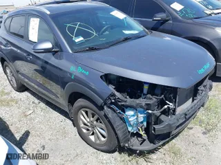2016 Hyundai Tucson Limited with VIN KM8J33A24GU124543, listed as a IAAI auction lot 41808327 with 38,069 mi miles. Bid and sale history available at carsss.com. Image 1.