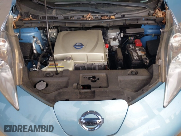 2015 Nissan LEAF SV with VIN 1N4AZ0CP3FC332529, listed as a IAAI auction lot 41760939 with 60,503 mi miles. Bid and sale history available at carsss.com. Image 10.