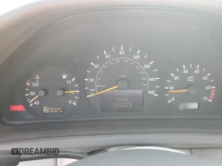 2001 Mercedes-Benz CLK 320 with VIN WDBLK65G71T054926, listed as a Copart auction lot 75653134 with 123,225 mi miles and Clean Title. Bid and sale history available at DreamBid. Image 9.
