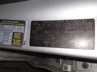 2015 Kia Forte LX with VIN KNAFK4A65F5431294, listed as a IAAI auction lot 41596490 with 70,134 mi miles. Bid and sale history available at carsss.com. Image 9.
