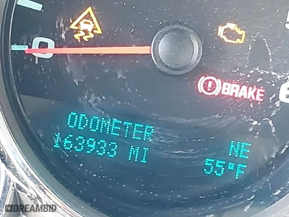 2010 Chevrolet Silverado 1500 LT with VIN 3GCRKSE31AG224178, listed as a IAAI auction lot 41448004 with 163,933 mi miles. Bid and sale history available at carsss.com. Image 15.