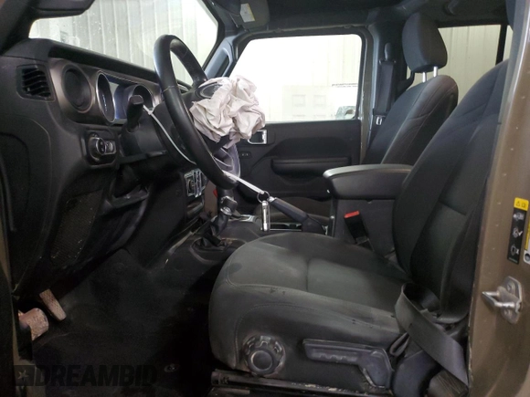 2020 Jeep Gladiator Sport S with VIN 1C6JJTAG3LL185010, listed as a Copart auction lot 48855465 with 59,816 mi miles and Salvage Title. Bid and sale history available at carsss.com. Image 7.