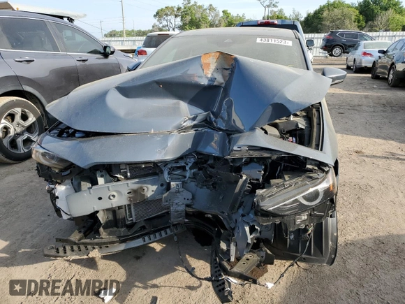 2022 Mazda Mazda3 Hatchback Premium with VIN JM1BPBML0N1511116, listed as a Copart auction lot 43811523 with 16,916 mi miles. Bid and sale history available at carsss.com. Image 5.