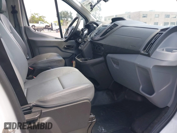 2016 Ford Transit Cargo with VIN 1FTYE1YM6GKB51876, listed as a IAAI auction lot 42009817 with 139,446 mi miles. Bid and sale history available at carsss.com. Image 5.
