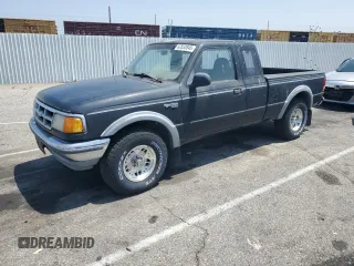 1994 Ford Ranger Splash with VIN 1FTCR15XXRPA77493, listed as a Copart auction lot 62033845 with 82,165 mi miles and Clean title. Bid and sale history available at DreamBid. Image 1.