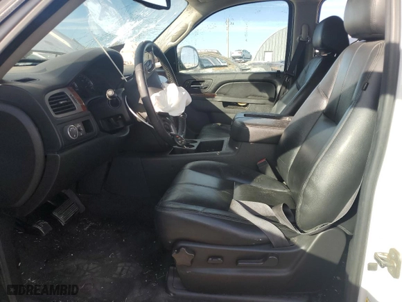 2013 Chevrolet Suburban LT with VIN 1GNSCJE0XDR361209, listed as a Copart auction lot 80672494 with 187,563 mi miles and Salvage Title. Bid and sale history available at carsss.com. Image 7.