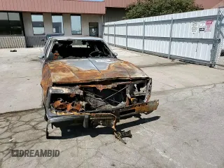 1986 Pontiac Bonneville Brougham z VIN 2G2GR69H9G2241181, wystawiony jako Copart lot #68122684 z przebiegiem Nie podano mil oraz Nie do naprawy • Non repairable. Historia ofert i sprzedaży dostępna na DreamBid. Obrazek 10.