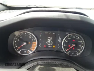 2020 Jeep Renegade Sport with VIN ZACNJBAB7LPL02959, listed as a Copart auction lot 59115815 with 74,307 mi miles and Salvage title. Bid and sale history available at DreamBid. Image 9.