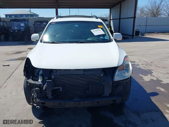 2012 Hyundai Veracruz Limited with VIN KM8NU4CC1CU194084, listed as a IAAI auction lot 41753965 with 102,084 mi miles. Bid and sale history available at carsss.com. Image 13.