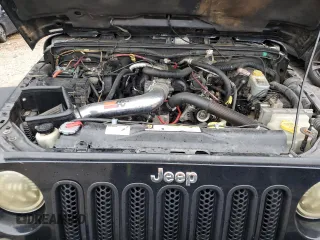 2008 Jeep Wrangler Unlimited Sahara with VIN 1J4GA59168L580525, listed as a Copart auction lot 47147905 with 223,138 mi miles and Salvage Title. Bid and sale history available at carsss.com. Image 12.