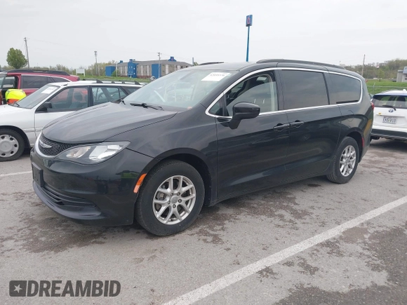 2020 Chrysler Voyager LXi z VIN 2C4RC1DG5LR164284, wystawiony jako IAAI lot #42055376 z przebiegiem 143 474 mil mil oraz . Historia ofert i sprzedaży dostępna na DreamBid. Obrazek 17.