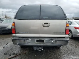 2001 Chevrolet Suburban LT with VIN 3GNEC16T11G147081, listed as a Copart auction lot 45738435 with 0 mi miles and Salvage Title. Bid and sale history available at carsss.com. Image 6.