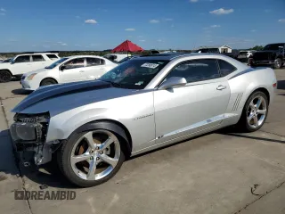 2013 Chevrolet Camaro LT with VIN 2G1FC1E37D9239138, listed as a Copart auction lot 72280614 with 175,911 mi miles and Salvage Title. Bid and sale history available at carsss.com. Image 1.