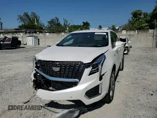 2020 Cadillac XT5 Premium Luxury FWD with VIN 1GYKNCRSXLZ140163, listed as a Copart auction lot 53324925 with 86,643 mi miles and Non repairable. Bid and sale history available at DreamBid. Image 12.