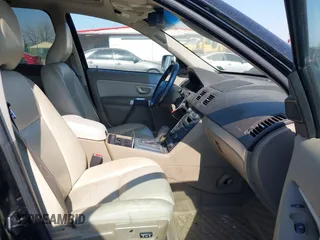 2013 Volvo XC90 Premier Plus with VIN YV4952CZ9D1668990, listed as a IAAI auction lot 41757093 with 120,792 mi miles. Bid and sale history available at carsss.com. Image 5.
