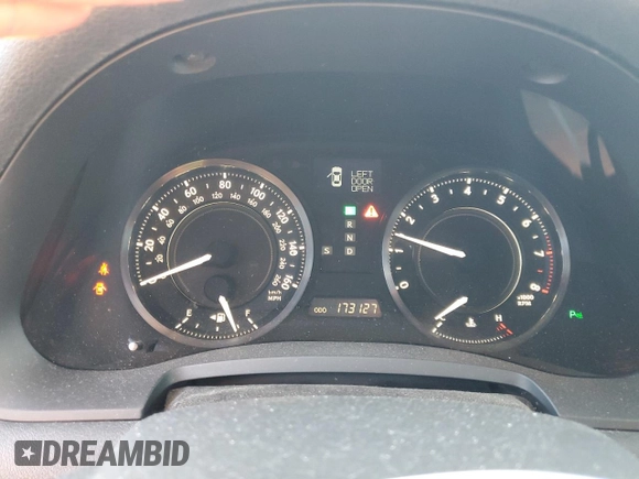 2010 Lexus IS 350 C with VIN JTHFE2C28A2504255, listed as a Copart auction lot 43643865 with 173,127 mi miles and Salvage title. Bid and sale history available at DreamBid. Image 9.