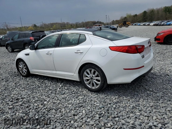 2014 Kia Optima EX with VIN 5XXGN4A70EG322470, listed as a Copart auction lot 54383545 with 72,904 mi miles and Clean Title. Bid and sale history available at carsss.com. Image 2.