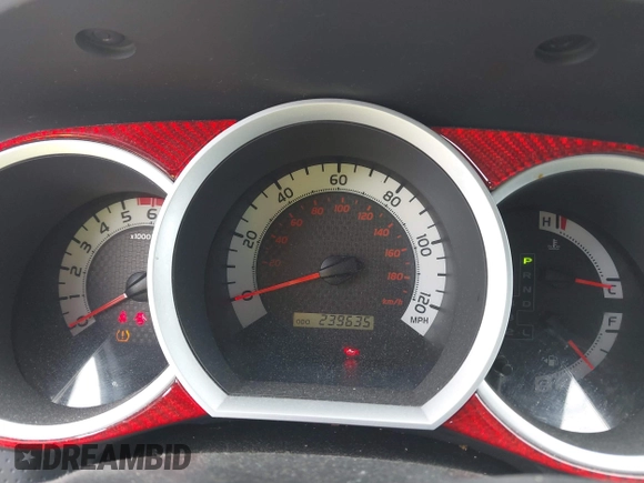 2013 Toyota Tacoma with VIN 3TMLU4EN4DM117239, listed as a IAAI auction lot 42494359 with 239,635 mi miles and . Bid and sale history available at DreamBid. Image 7.